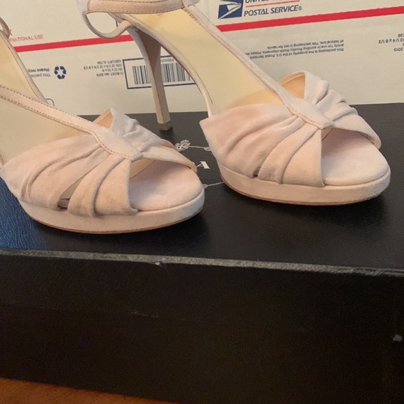 Prada Heels - Picture 3 of 8